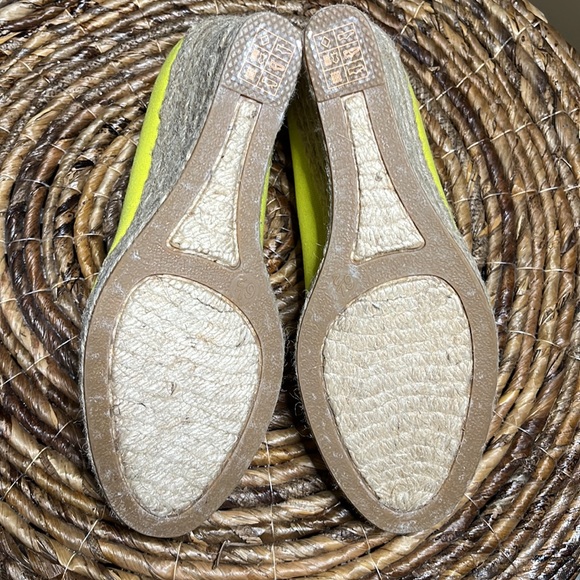 JCrew Seville wedge yellow new never worn size 6.5 - Picture 8 of 8